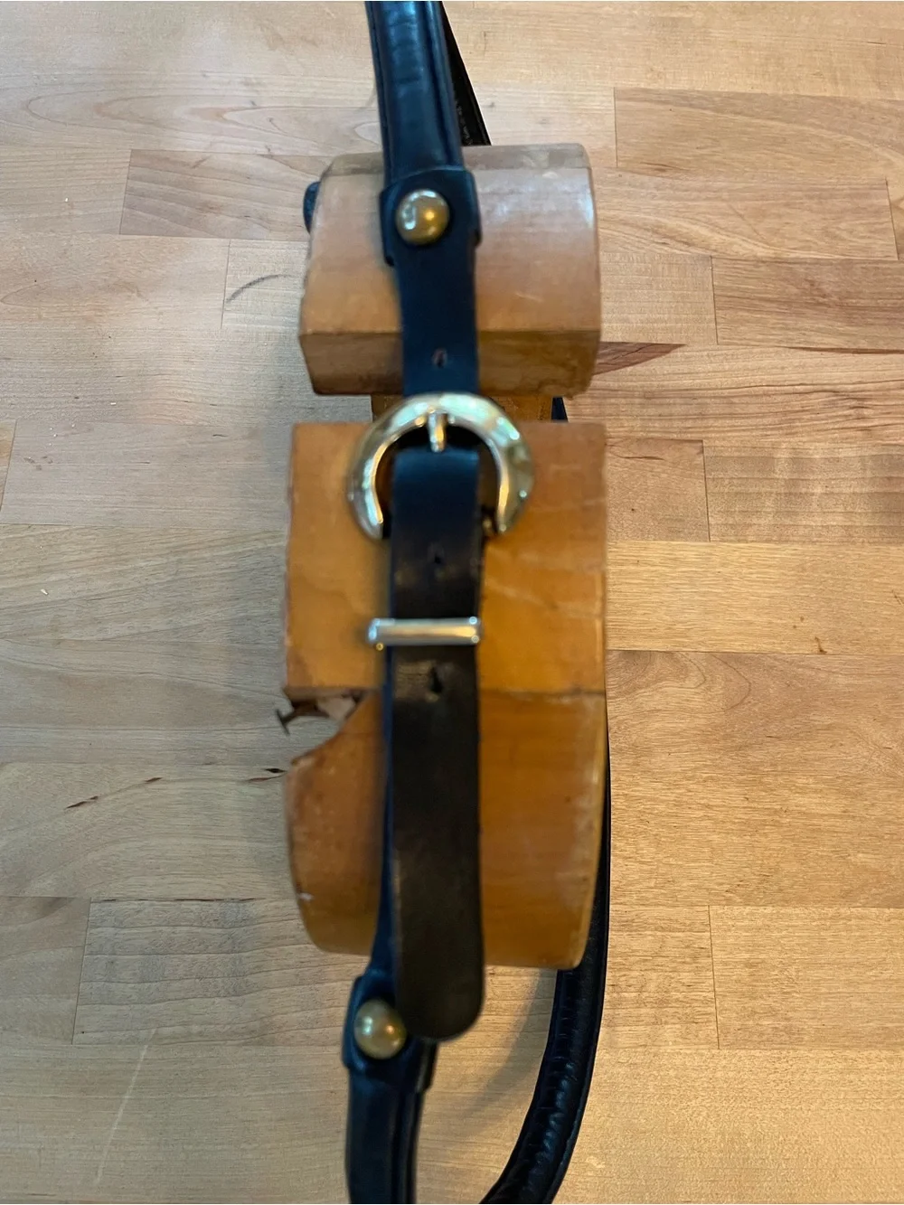 Vintage Black Leather Belt Strap with Gold-Tone Ring